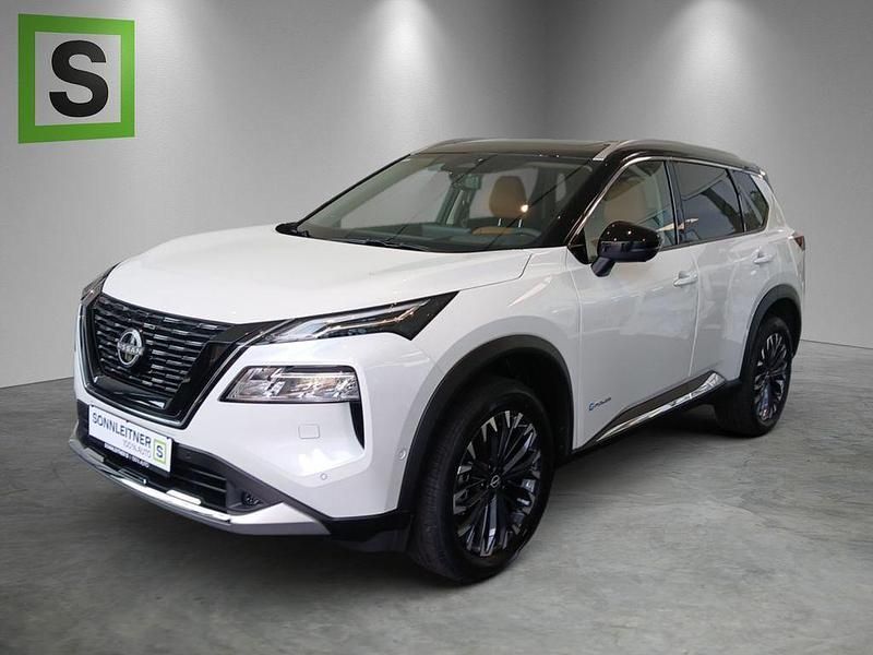 Weiß Neu 2025 Nissan X-Trail Tekna+ SUV | 48.490 € - Bild 1/4