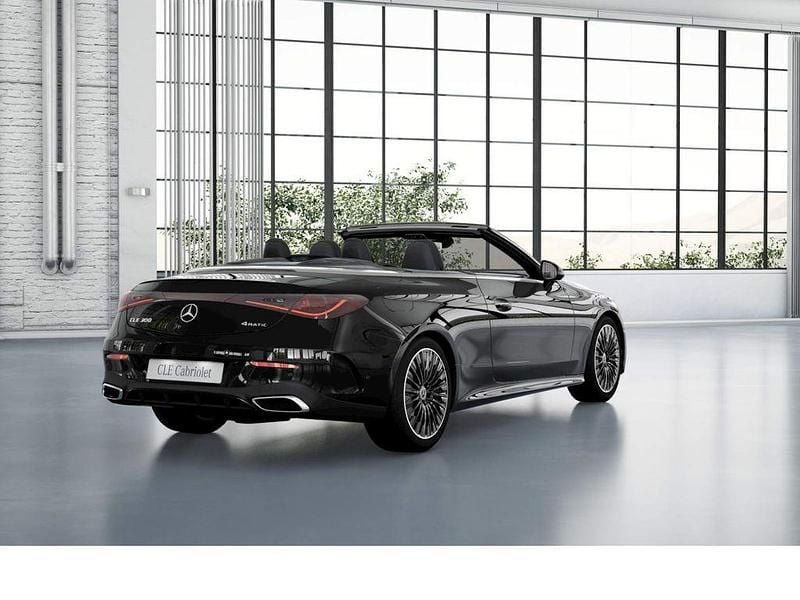 Gebraucht Mercedes CLE300 AMG 258 PS (189 kW) 2025 Schwarz Cabrio
