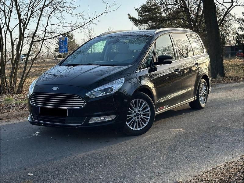 Gebraucht Ford Galaxy Titanium 179 PS (131 kW) 2017 Schwarz Van / Kleinbus