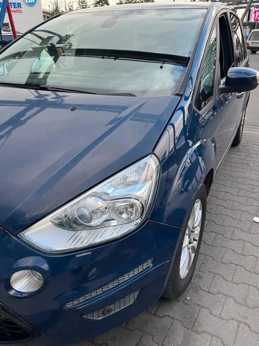 Gebraucht Ford S-MAX S 163 PS (119 kW) 2010 Blau Van / Kleinbus