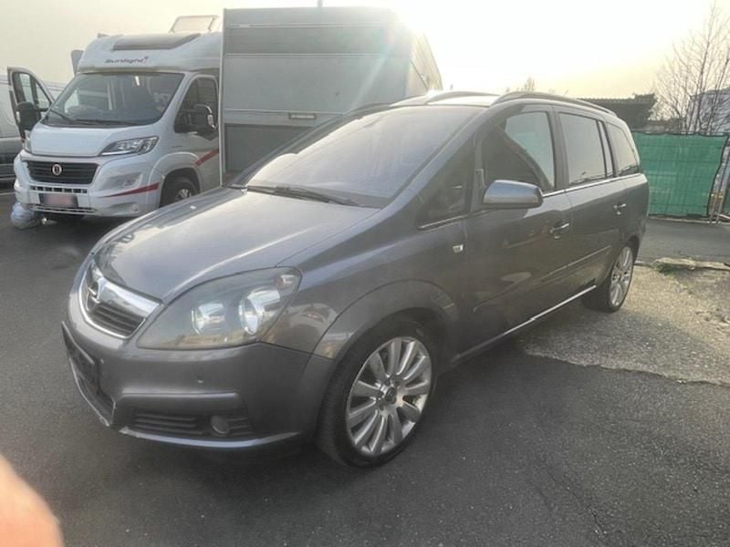 Gebraucht Opel Zafira 150 PS (110 kW) 2005 Grau Van / Kleinbus