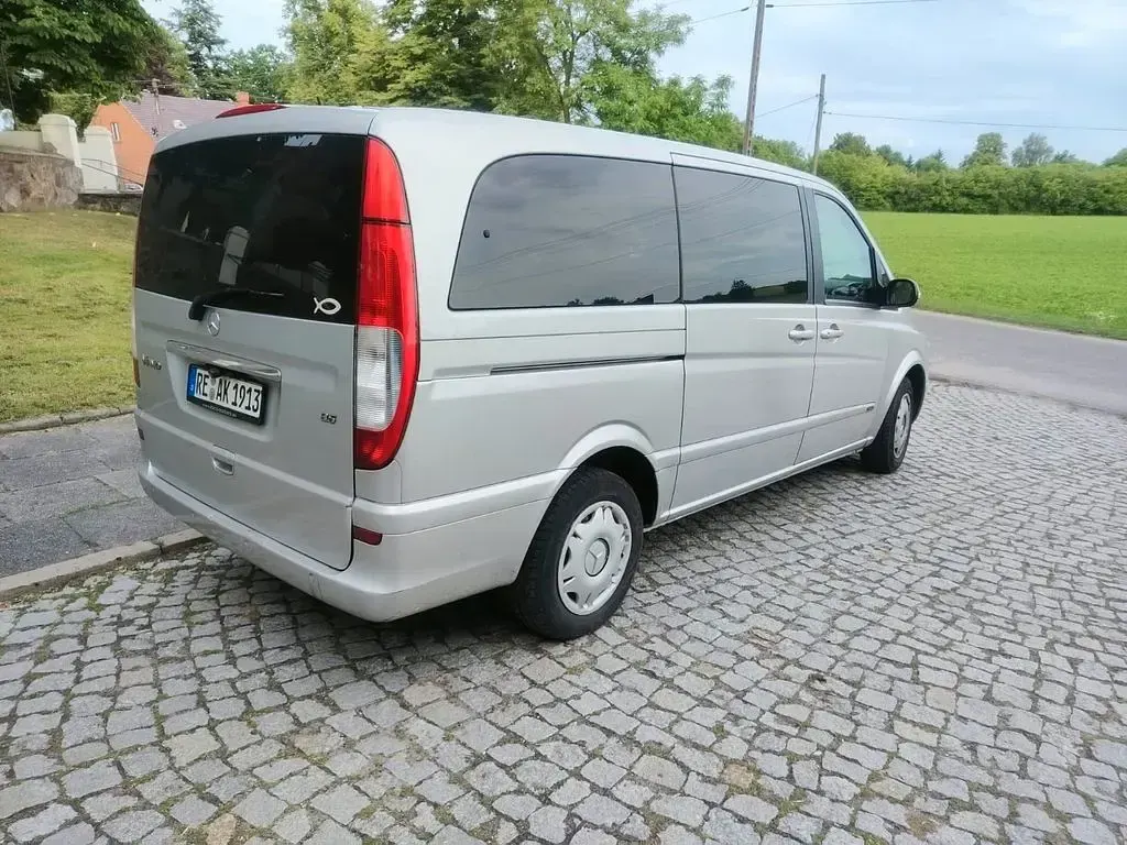 Gebraucht Mercedes Viano 231 PS (169 kW) 2007 Silber Van / Kleinbus