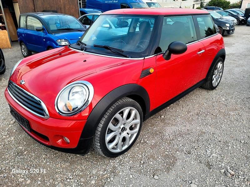 Rot Gebraucht 2009 Mini ONE Kleinwagen | 2.350 € (Superpreis) - Bild 1/4