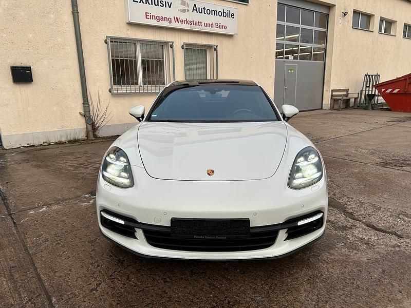 Gebraucht Porsche Panamera 4S 420 PS (308 kW) 2017 Weiß Limousine