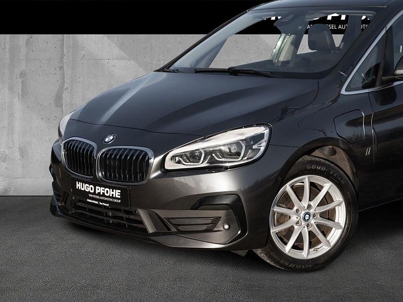 Gebraucht BMW 225 Active Tourer Advantage 136 PS (100 kW) 2018 Grau Van / Kleinbus