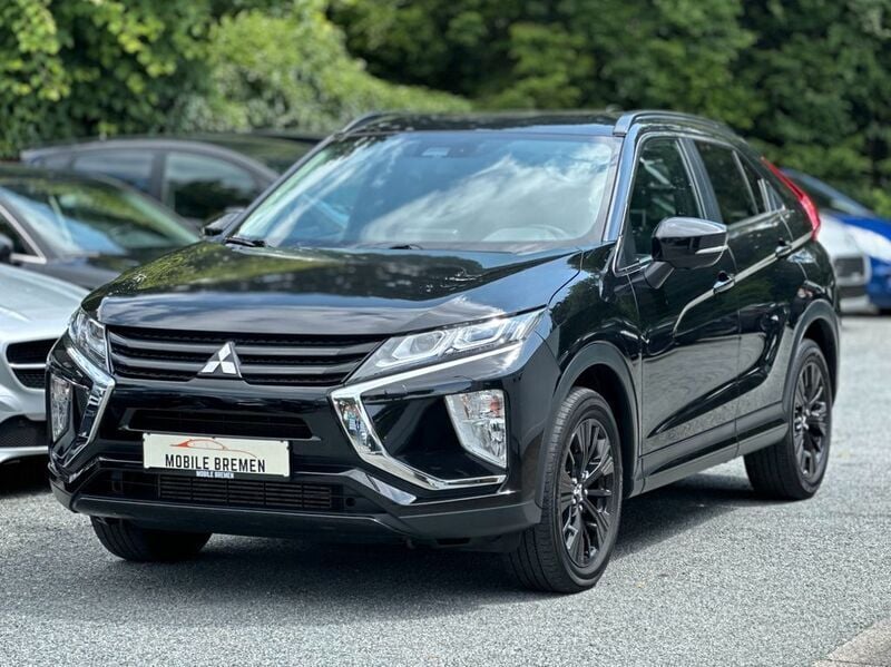 Schwarz Gebraucht 2019 Mitsubishi Eclipse Cross Active SUV | 15.990 € (Fairer Preis) - Bild 1/4