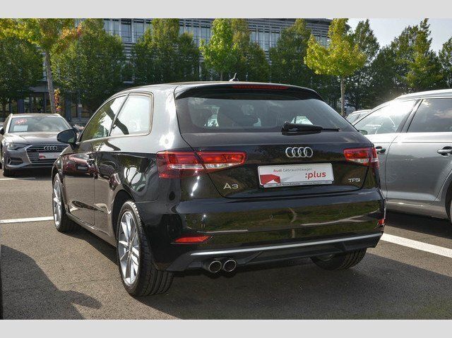 Gebraucht Audi A3 Sport 150 PS (110 kW) 2017 Schwarz metallic Limousine