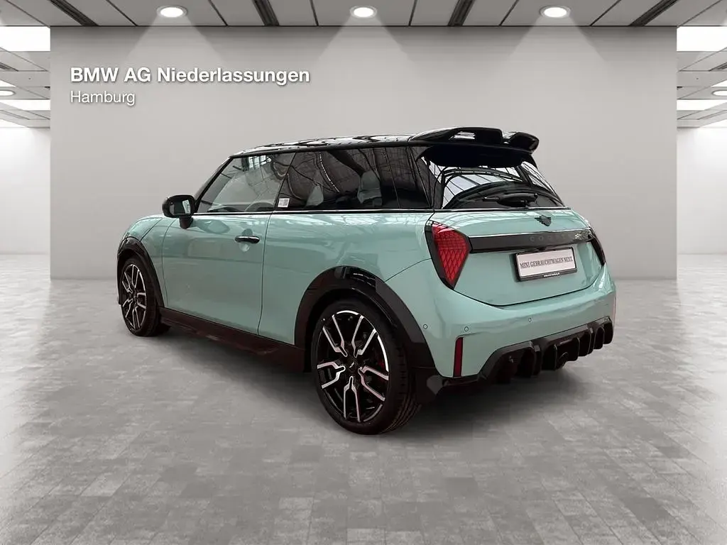 Gebraucht Mini John Cooper Works 231 PS (169 kW) 2025 Grün Kleinwagen