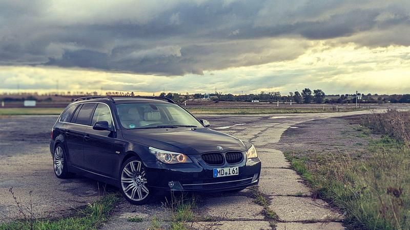 Schwarz Gebraucht 2010 BMW 525 Kombi | 4.000 € (Superpreis) - Bild 1/4