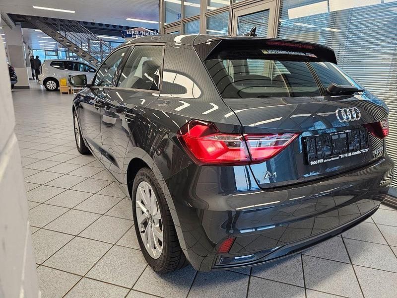 Gebraucht Audi A1 Comfort 110 PS (80 kW) 2022 Manhattangraumet. (metallic) Limousine