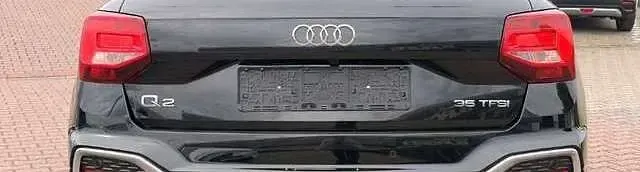 Gebraucht Audi Q2 Advanced 150 PS (110 kW) 2023 Schwarz metallic SUV