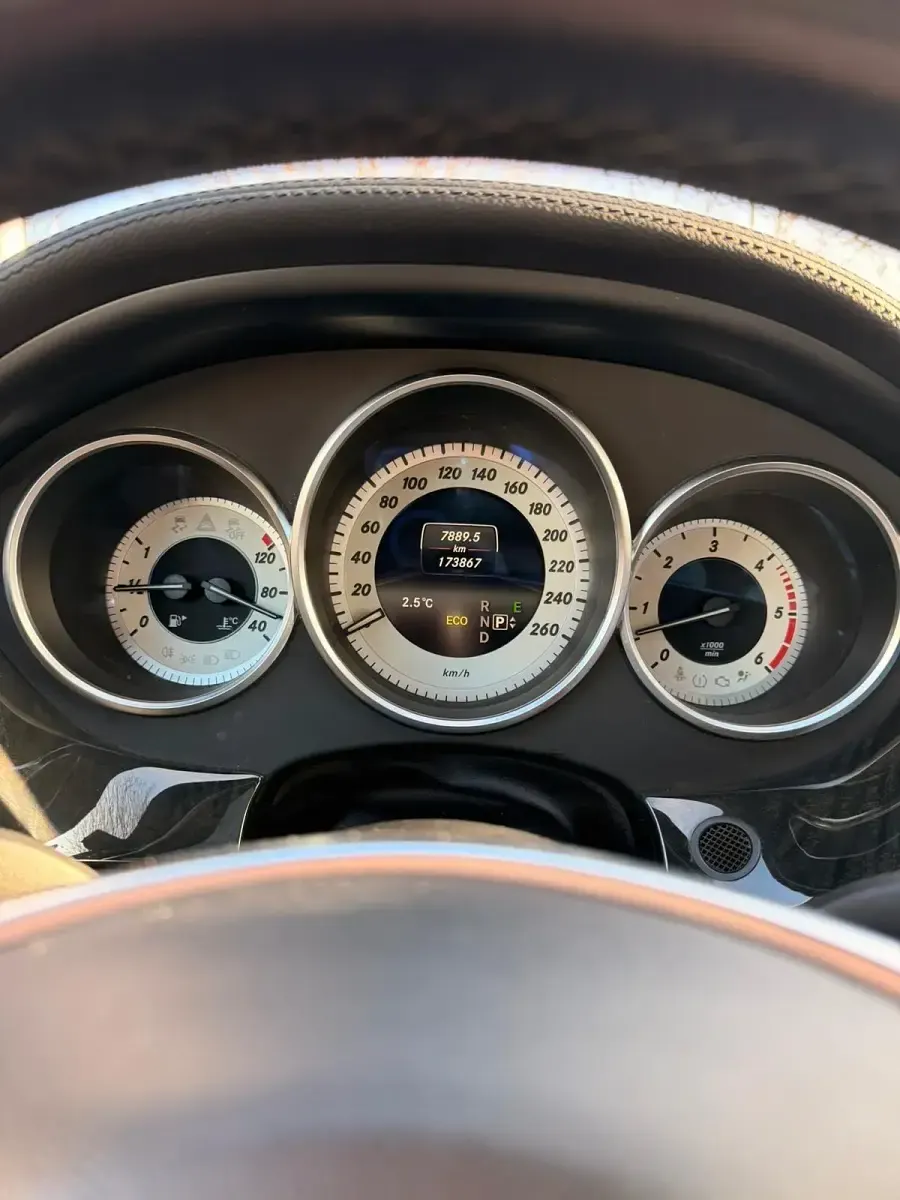 Gebraucht Mercedes CLS350 258 PS (189 kW) 2016 Grau Coupé