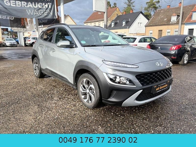 Gebraucht Hyundai Kona Edition 30 105 PS (77 kW) 2021 Grau SUV