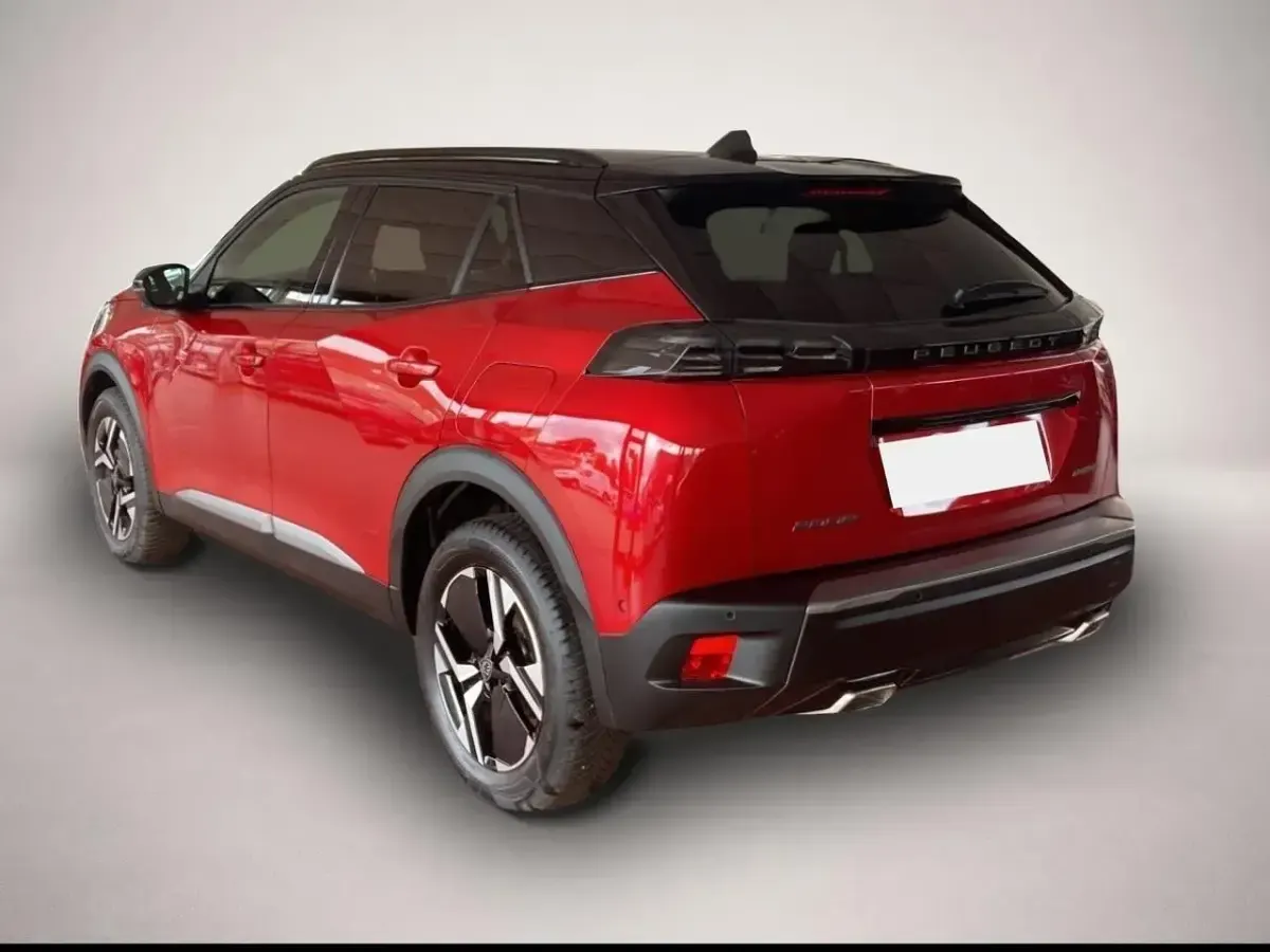 Gebraucht Peugeot 2008 GT 145 PS (106 kW) 2025 Manufacturer SUV