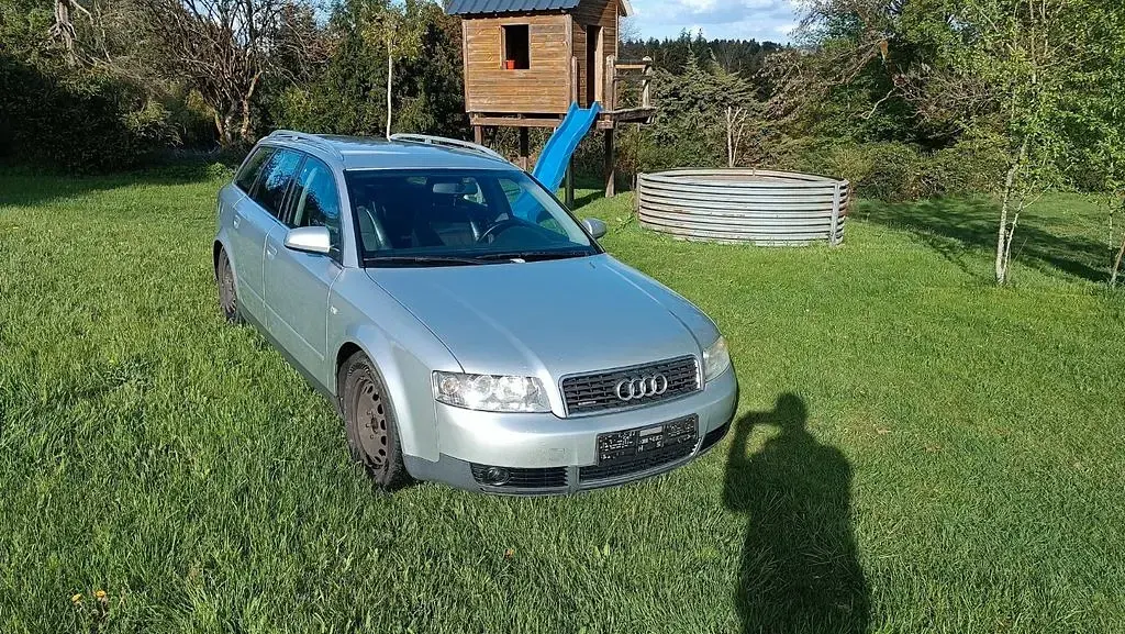 Gebraucht Audi A4 180 PS (132 kW) 2001 Silber Kombi