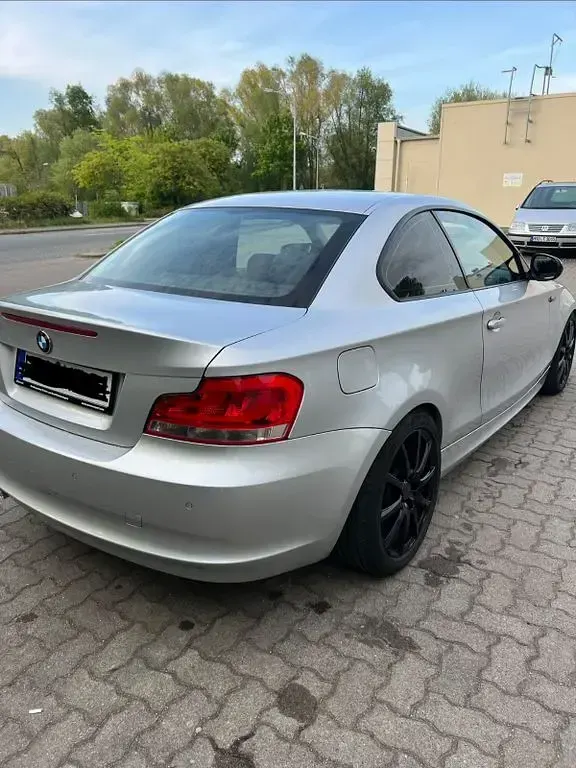 Gebraucht BMW 118 Performance 143 PS (105 kW) 2013 Silber Kleinwagen