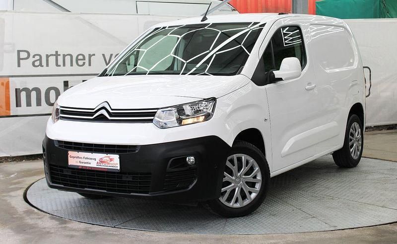 Weiß Gebraucht 2020 Citroën Berlingo Van / Kleinbus | 13.350 € (Fairer Preis) - Bild 1/3