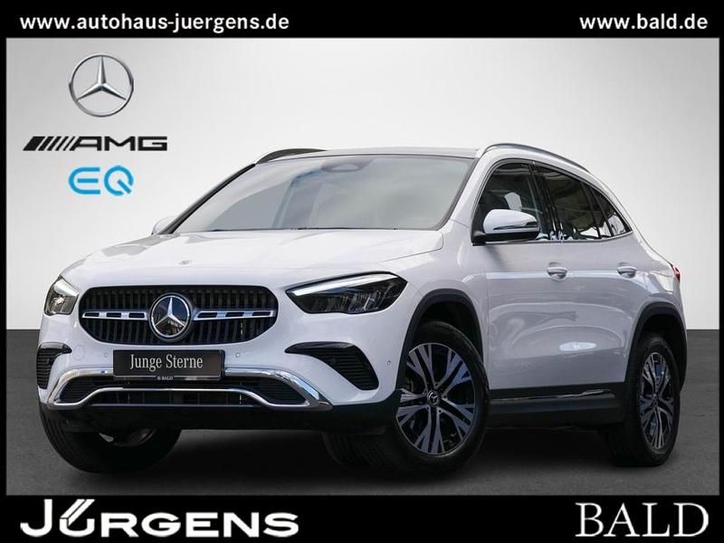 Weiss polarweiß Gebraucht 2024 Mercedes GLA250 Progressive SUV | 40.650 € (Fairer Preis) - Bild 1/4