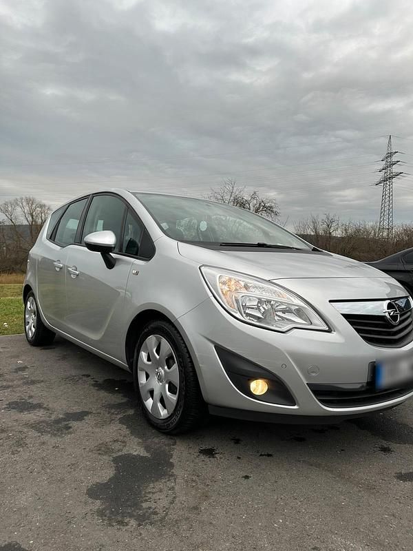 Gebraucht Opel Meriva 101 PS (74 kW) 2010 Grau Van / Kleinbus