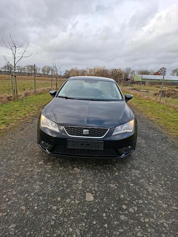 Gebraucht Seat Leon 105 PS (77 kW) 2013 Schwarz Limousine