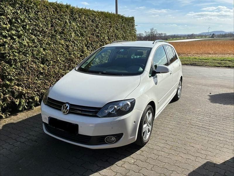 Gebraucht VW Golf Plus Cross Team 160 PS (117 kW) 2010 Weiß Van / Kleinbus