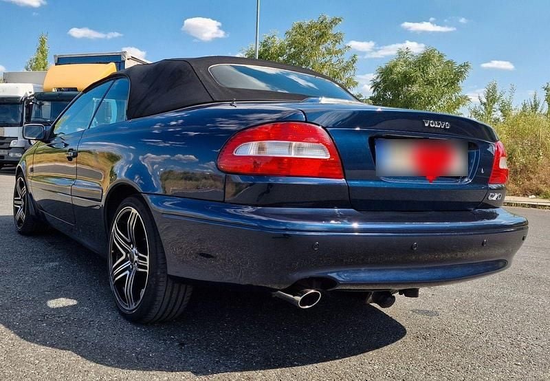 Gebraucht Volvo C70 193 PS (141 kW) 2024 Blau Cabrio