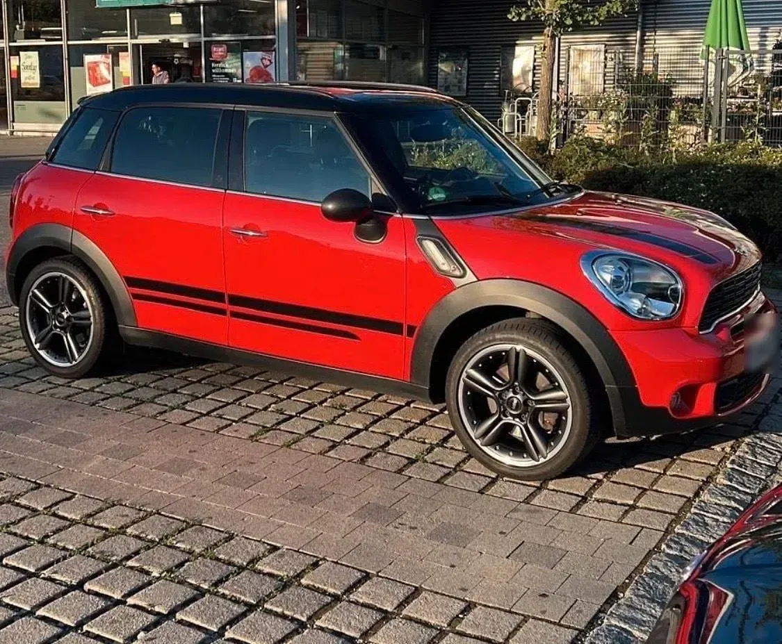 Gebraucht Mini Countryman 180 PS (132 kW) 2011 Rot SUV
