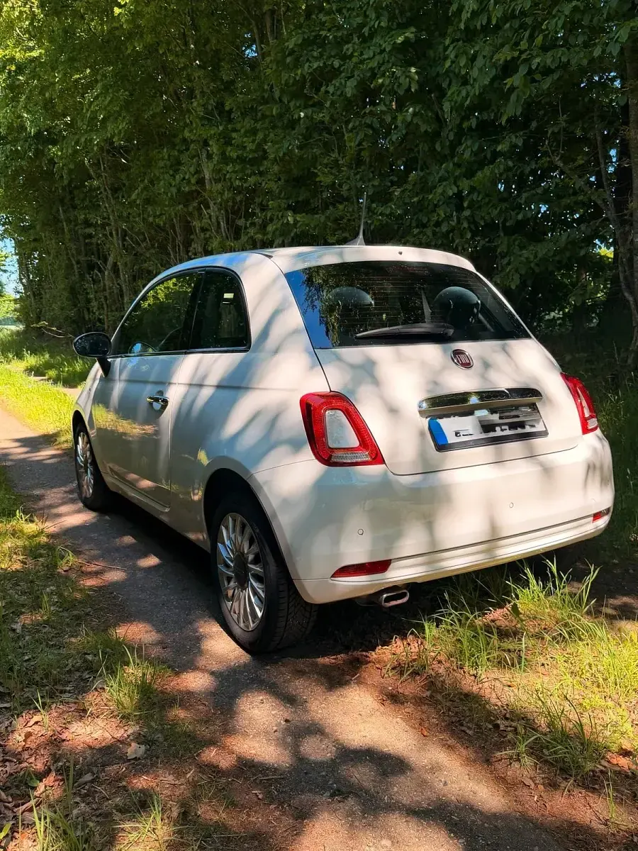 Gebraucht Fiat 500 Lounge 69 PS (50 kW) 2019 Weiß Kleinwagen