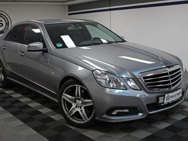 Gebraucht Mercedes E350 Avantgarde 292 PS (214 kW) 2009 Silber Limousine