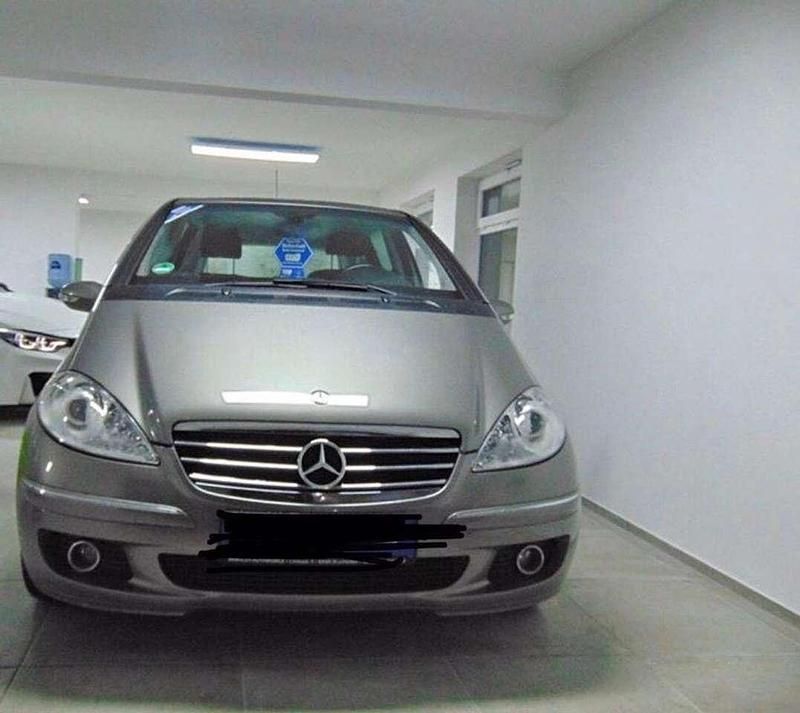 Grau Gebraucht 2005 Mercedes A200 Kleinwagen | 2.500 € (Fairer Preis) - Bild 1/4