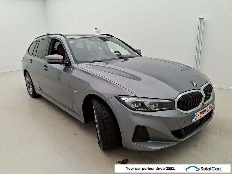 Gebraucht BMW 320e Shadowline 163 PS (119 kW) 2023 Grau Kombi