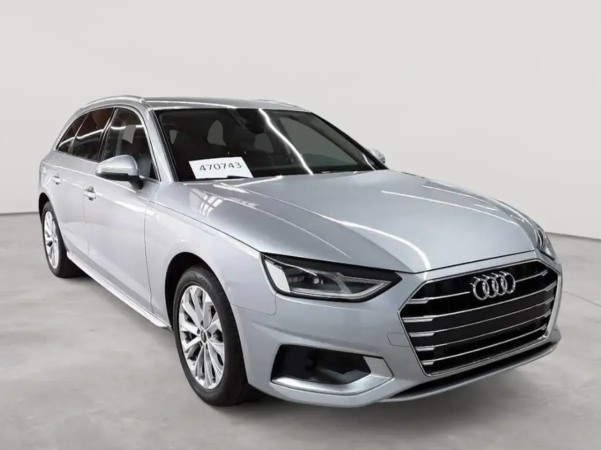 Gebraucht Audi A4 Advanced 204 PS (150 kW) 2022 Kombi