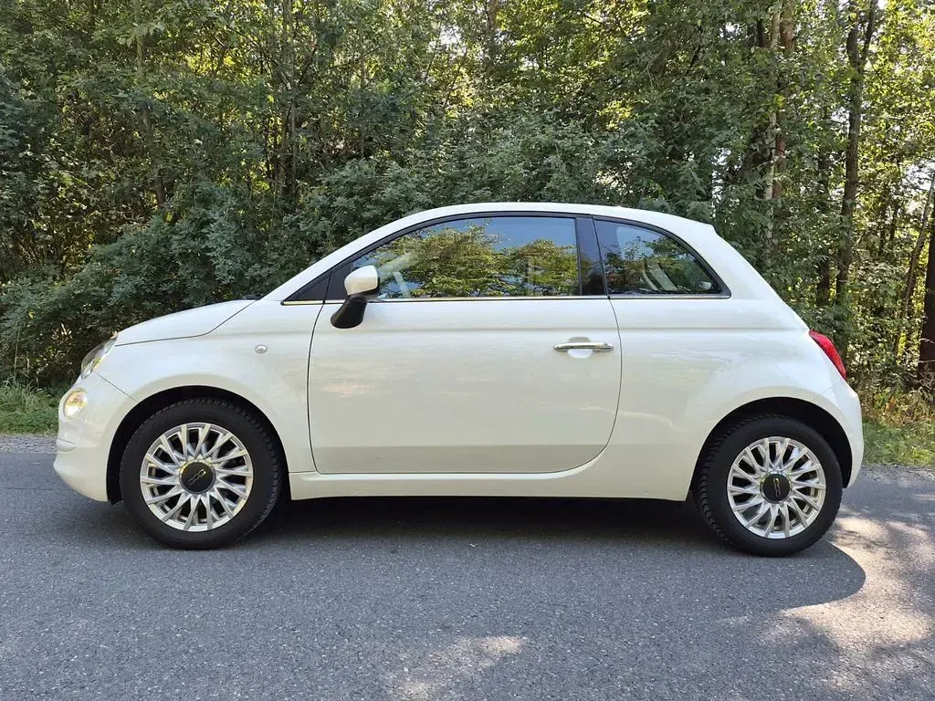 Gebraucht Fiat 500 Lounge 69 PS (50 kW) 2020 Weiß Kleinwagen