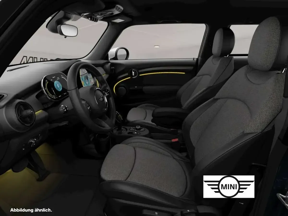 Gebraucht Mini Cooper SE Classic 135 kW (184 PS) 2023 Mini yours enigmatic black Kleinwagen
