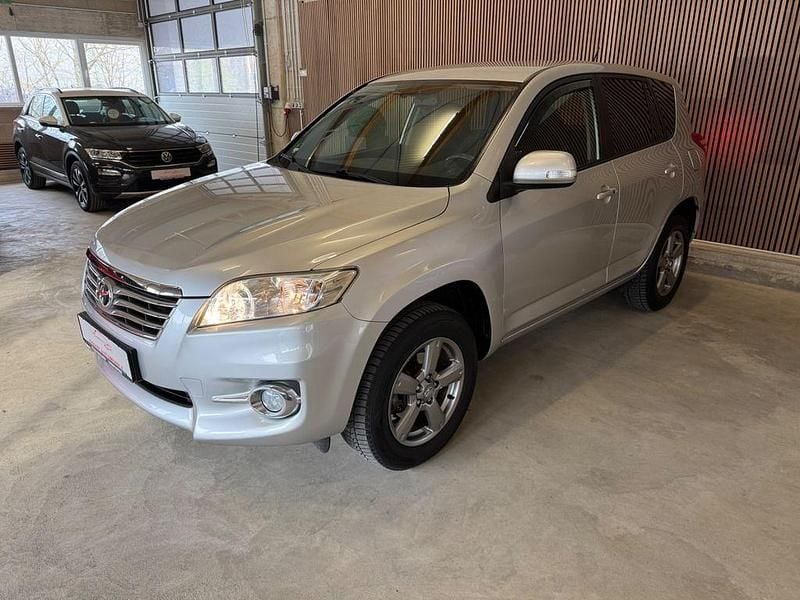Gebraucht Toyota RAV4 150 PS (110 kW) 2012 Silber SUV