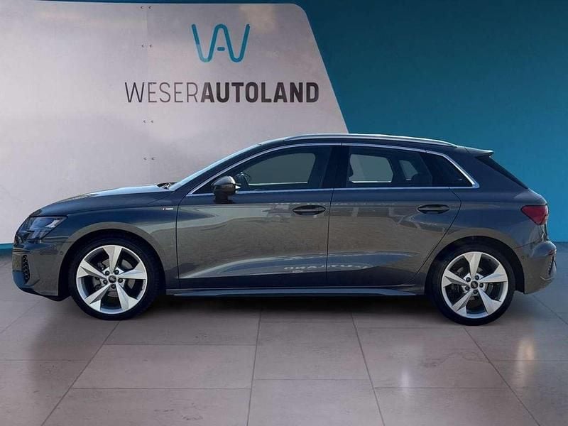 Gebraucht Audi A3 Basis 150 PS (110 kW) 2023 Daytonagrau perleffekt Limousine