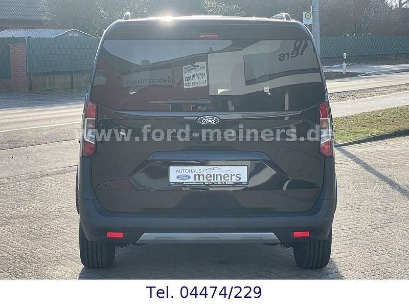 Neu Ford Tourneo Courier Active 125 PS (91 kW) 2026 Schwarz Van / Kleinbus