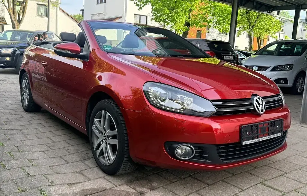 Usata VW Golf 160 CV (117 kW) 2011 Rosso Cabrio