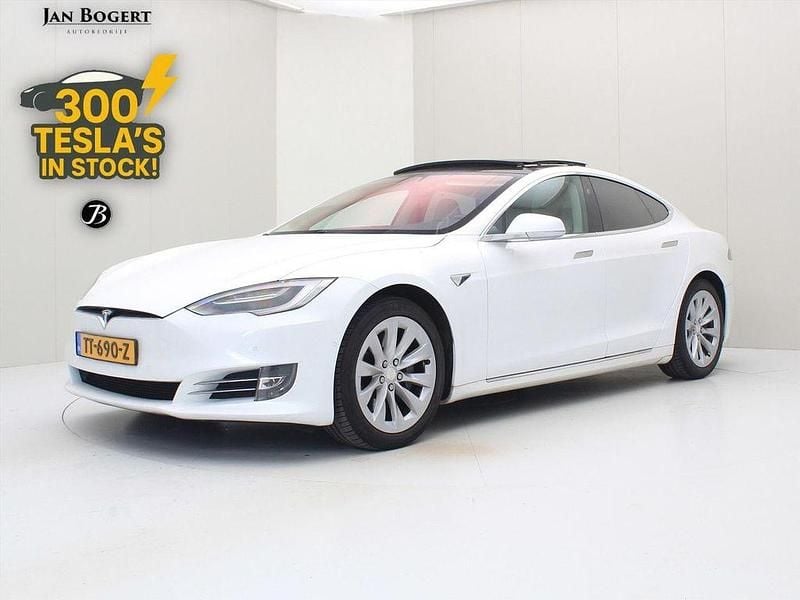 Weiß Gebraucht 2018 Tesla Model S Limousine | 23.900 € (Guter Preis) - Bild 1/4