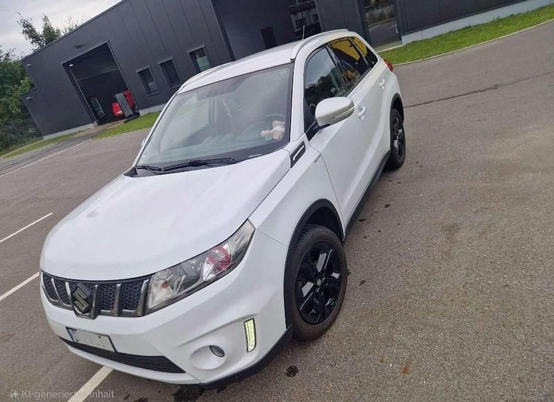 Weiß Gebraucht 2017 Suzuki Vitara SUV | 13.000 € (Fairer Preis) - Bild 1/4