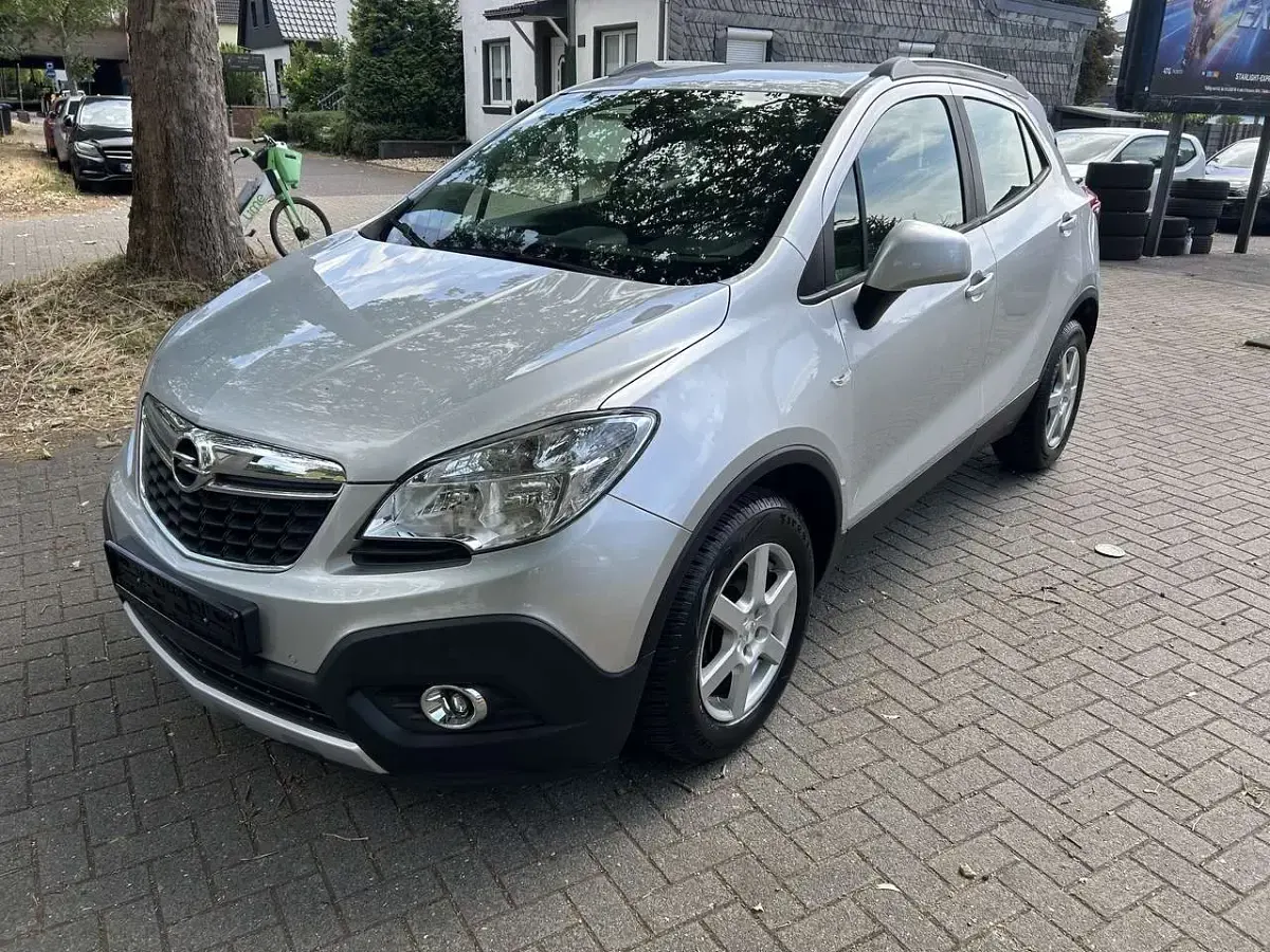 Gebraucht Opel Mokka Edition 131 PS (96 kW) 2013 Argon silber/ice silver (m2) SUV