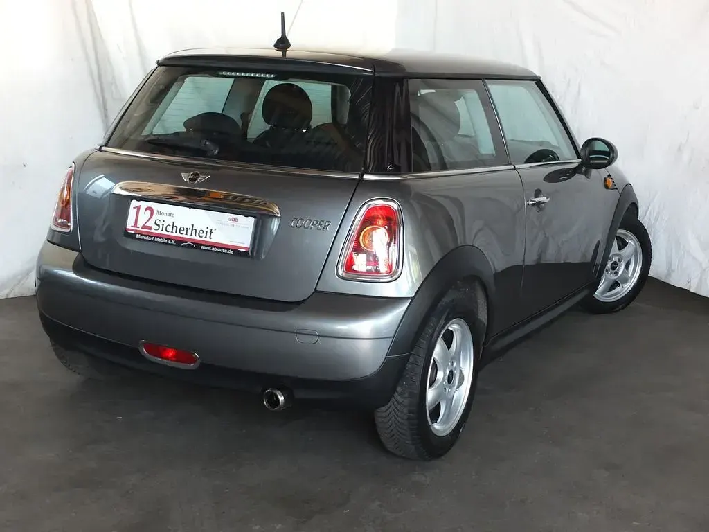 Gebraucht Mini Cooper Pepper 122 PS (89 kW) 2010 Dark silver Kleinwagen