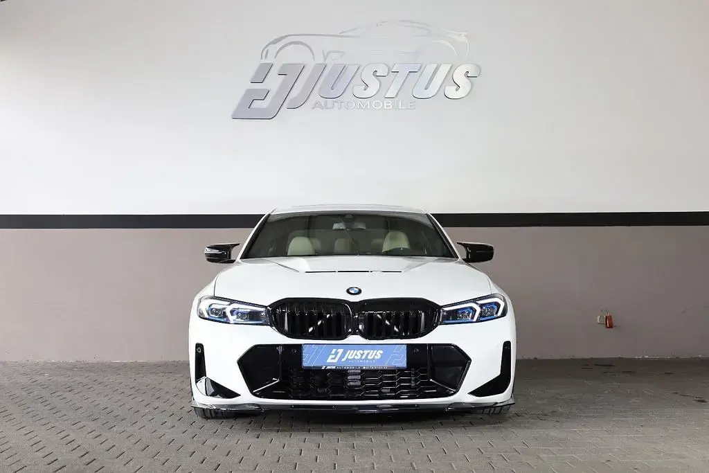 Gebraucht BMW 330 Performance 258 PS (189 kW) 2020 Alpinweiß iii (300) Limousine