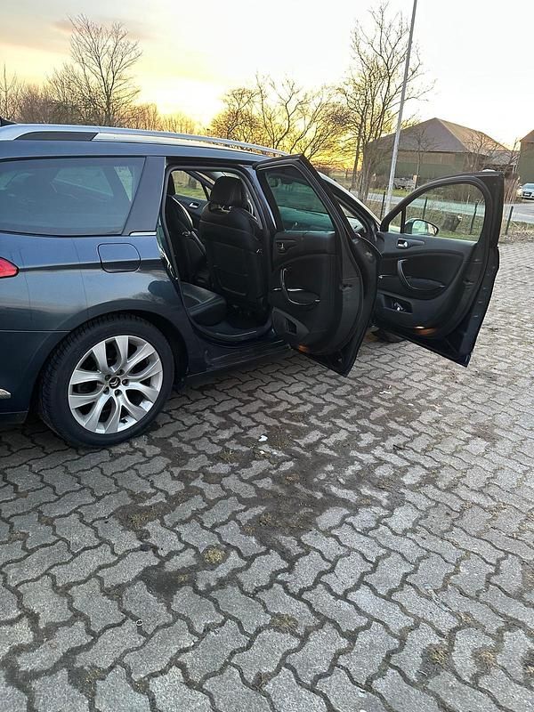 Gebraucht Citroën C5 204 PS (150 kW) 2015 Blau Kombi