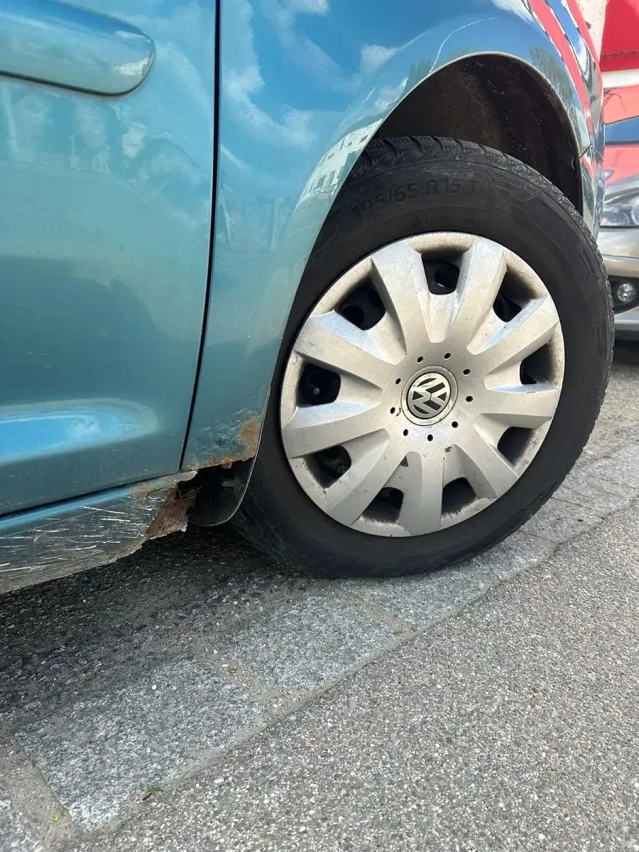Gebraucht VW Touran 100 PS (73 kW) 2004 Blau Van / Kleinbus