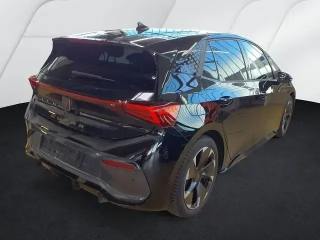 Second-hand Cupra Born 169 kW (231 CP) 2025 Negru Hatchback