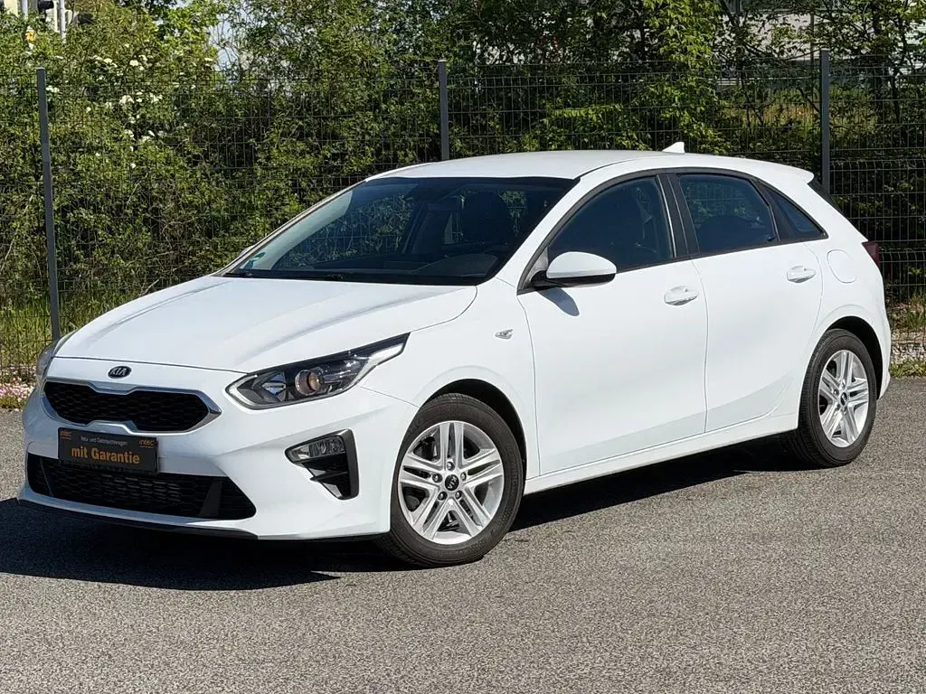 Second-hand Kia Ceed 136 CP (100 kW) 2020 Alb Hatchback