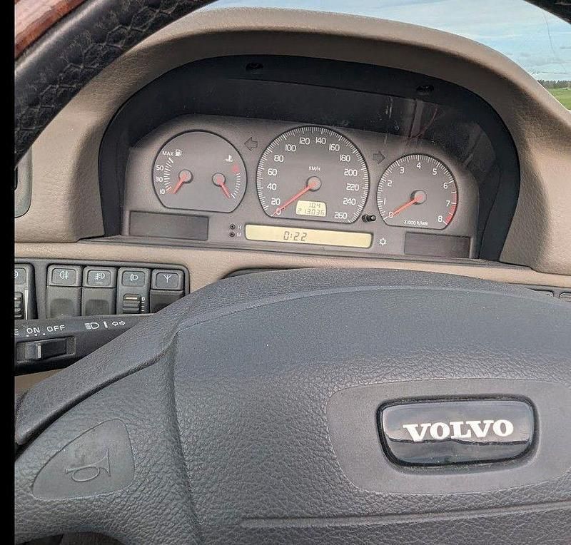 Occasion Volvo C70 193 ch (141 kW) 1999 Argent Cabriolet