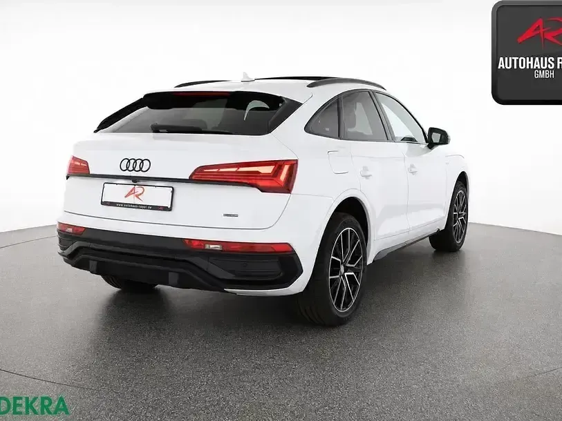 Gebraucht Audi Q5 Sportback S-Line 299 PS (219 kW) 2023 Arkonaweiß SUV