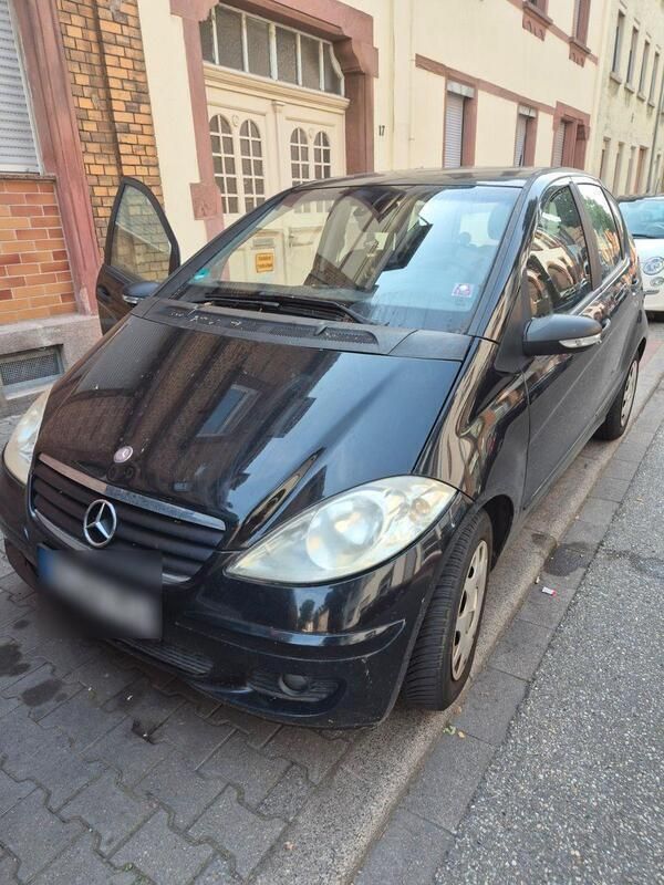 Schwarz Gebraucht 2006 Mercedes A180 Kleinwagen | 890 € (Fairer Preis) - Bild 1/4